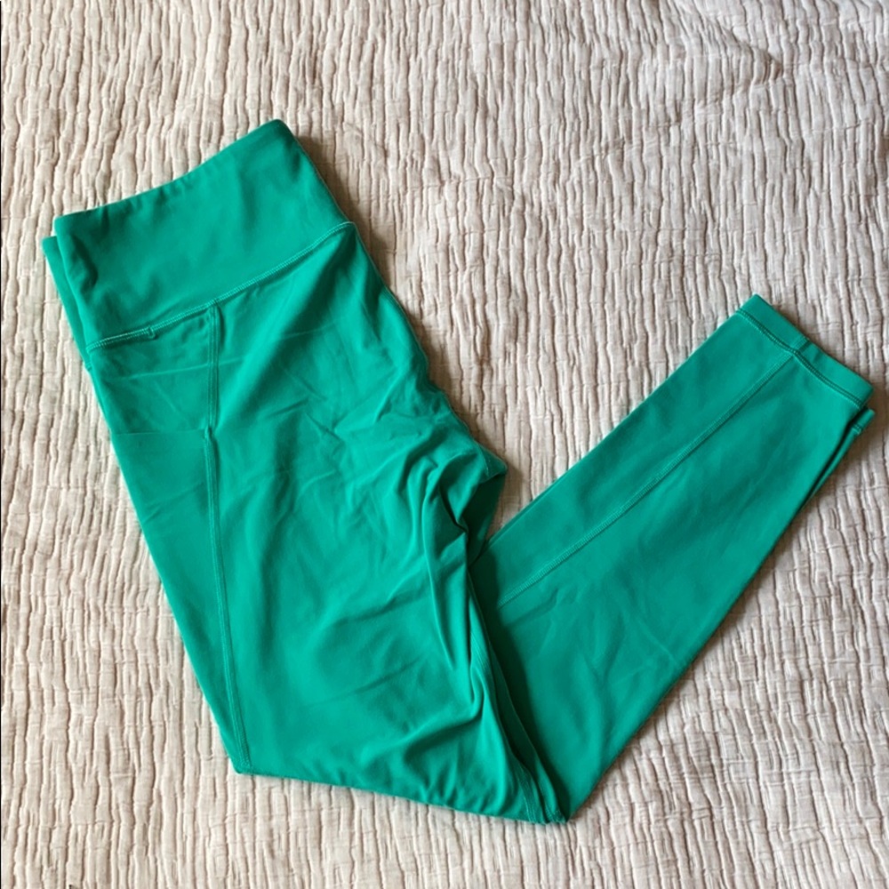 Athleta Stacy Pocket Salutation Tight